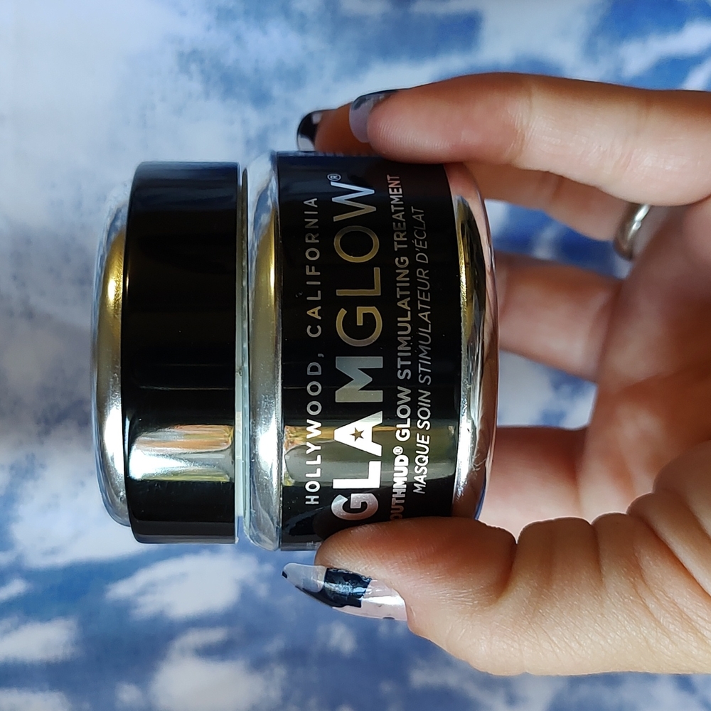 GlamGlow|Youthmud Glow Stimulating & Exfoliating treatment mask